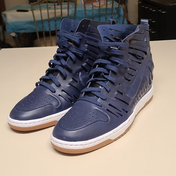 Nike Shoes - Nike Dunk Sky 2.0 Joli high top wedge casual sneakers size 11 1/2